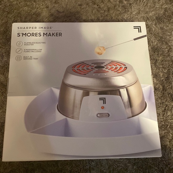 Sharper Image Other - Brand new never used s’mores maker Unopened box.